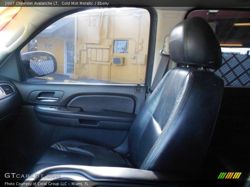 Gold Mist Metallic / Ebony 2007 Chevrolet Avalanche LT