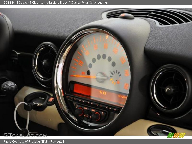 Absolute Black / Gravity Polar Beige Leather 2011 Mini Cooper S Clubman