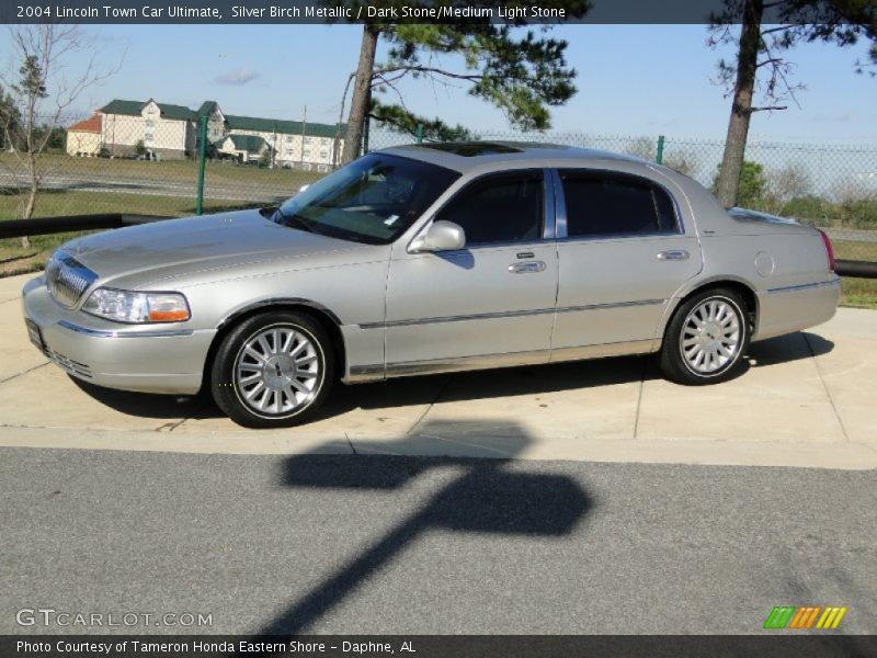 Silver Birch Metallic / Dark Stone/Medium Light Stone 2004 Lincoln Town Car Ultimate