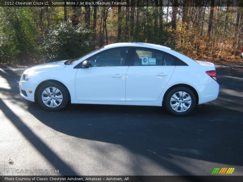 Summit White / Jet Black/Medium Titanium 2012 Chevrolet Cruze LS
