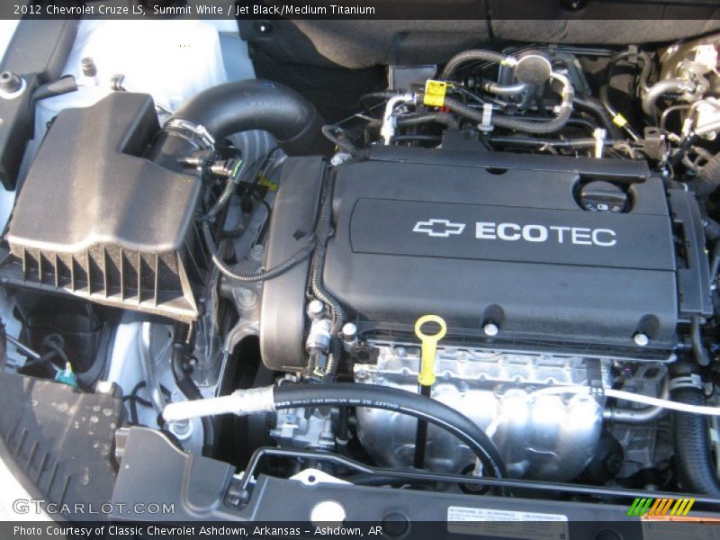 Summit White / Jet Black/Medium Titanium 2012 Chevrolet Cruze LS