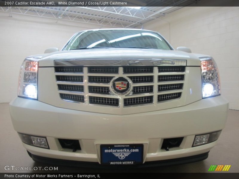 White Diamond / Cocoa/Light Cashmere 2007 Cadillac Escalade AWD