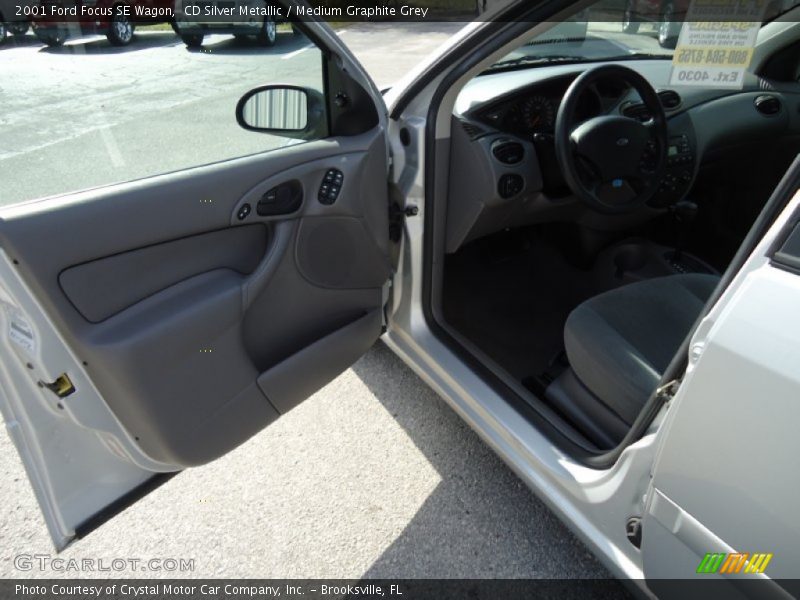 CD Silver Metallic / Medium Graphite Grey 2001 Ford Focus SE Wagon