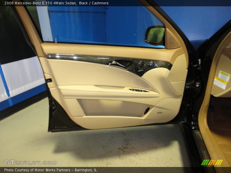Black / Cashmere 2008 Mercedes-Benz E 350 4Matic Sedan