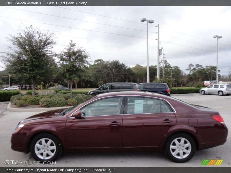 Cassis Red Pearl / Ivory 2006 Toyota Avalon XL