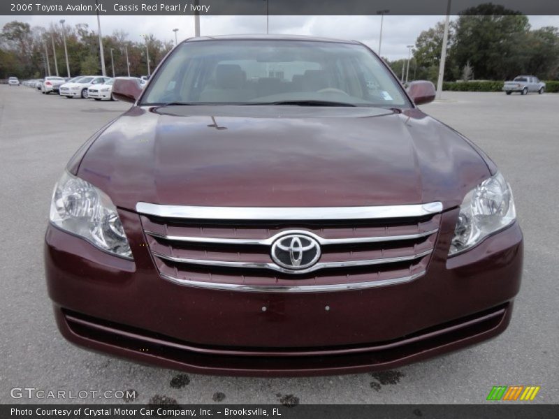 Cassis Red Pearl / Ivory 2006 Toyota Avalon XL
