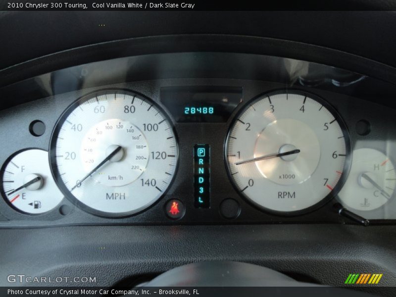 Cool Vanilla White / Dark Slate Gray 2010 Chrysler 300 Touring