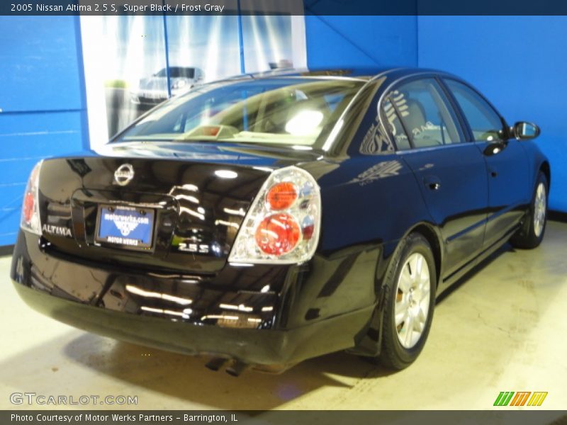 Super Black / Frost Gray 2005 Nissan Altima 2.5 S