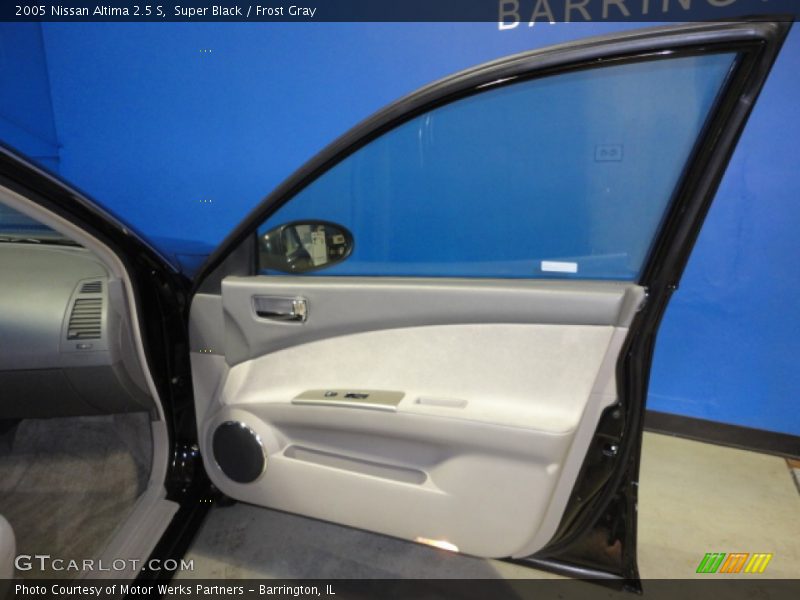 Super Black / Frost Gray 2005 Nissan Altima 2.5 S