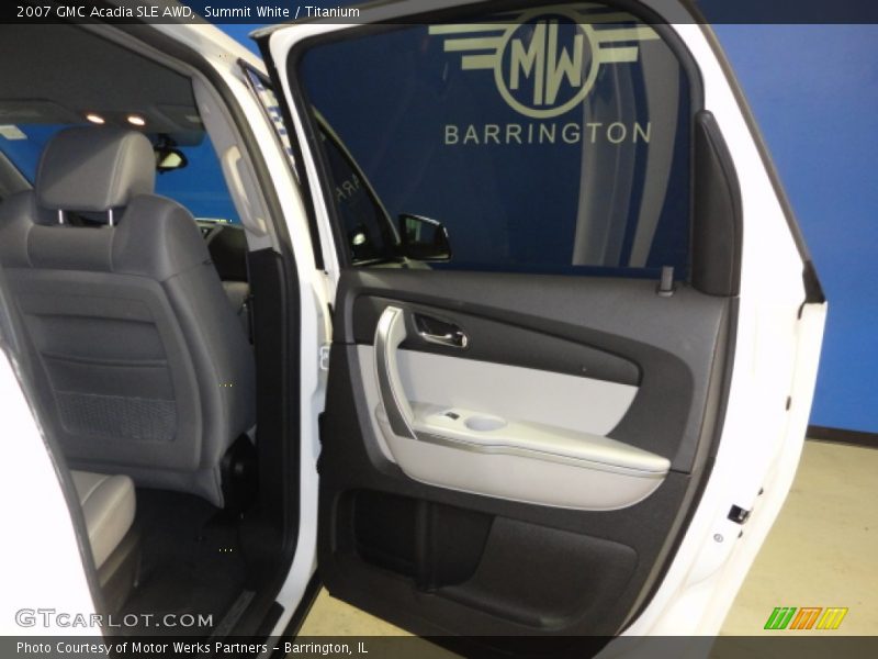 Summit White / Titanium 2007 GMC Acadia SLE AWD