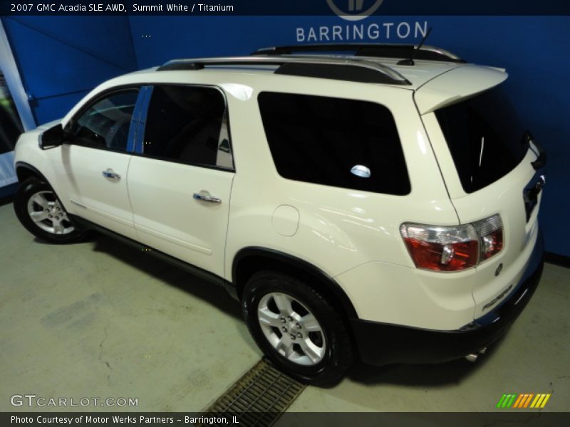 Summit White / Titanium 2007 GMC Acadia SLE AWD