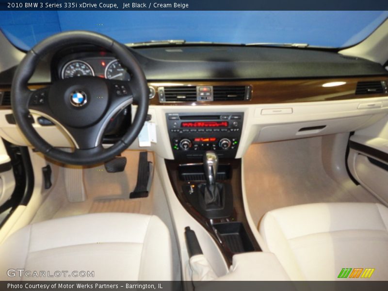 Dashboard of 2010 3 Series 335i xDrive Coupe