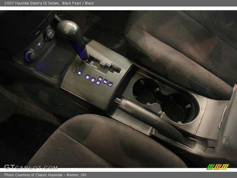 Black Pearl / Black 2007 Hyundai Elantra SE Sedan