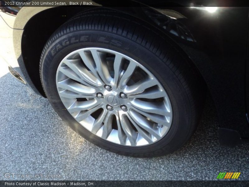 Black / Black 2012 Chrysler 200 Limited Sedan