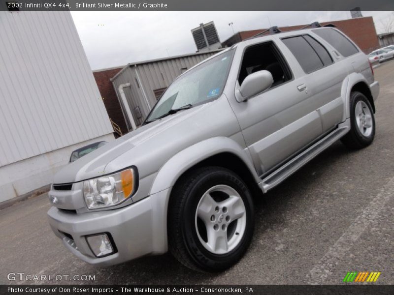 Brilliant Silver Metallic / Graphite 2002 Infiniti QX4 4x4
