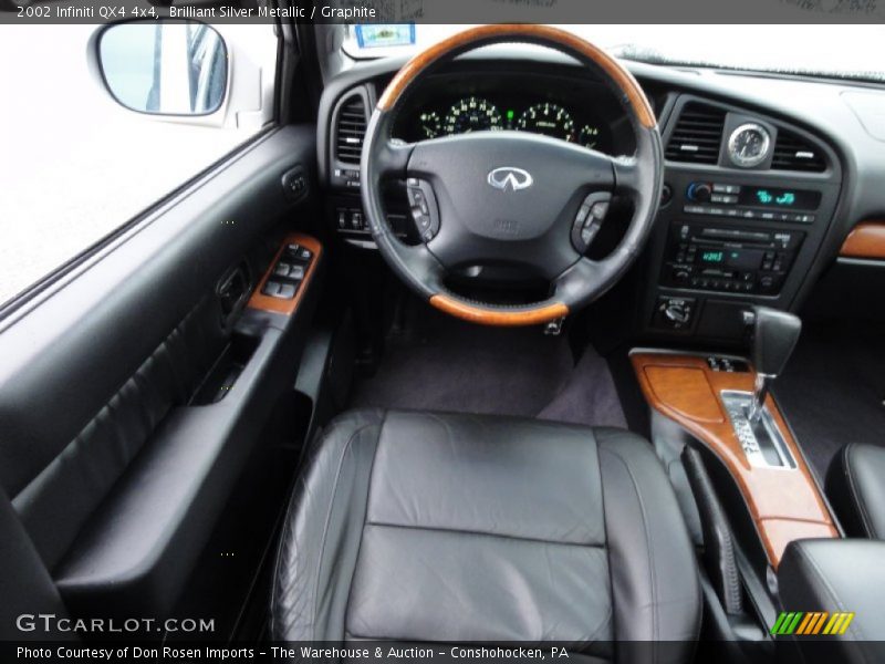 Brilliant Silver Metallic / Graphite 2002 Infiniti QX4 4x4