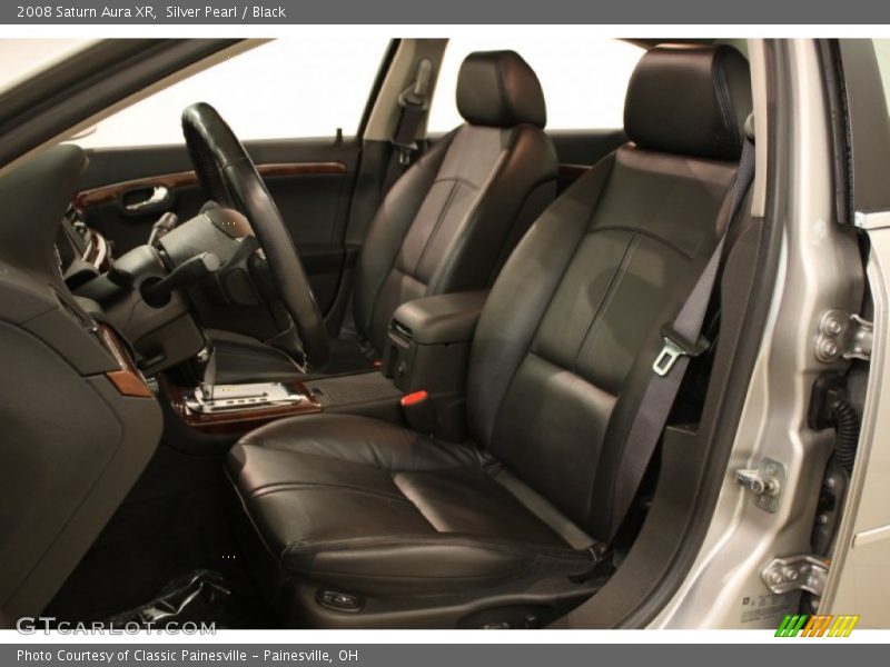 Silver Pearl / Black 2008 Saturn Aura XR