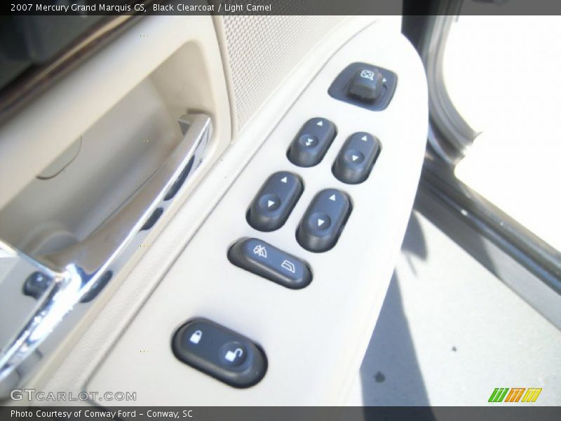 Black Clearcoat / Light Camel 2007 Mercury Grand Marquis GS