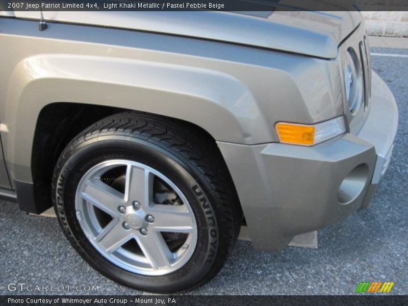 Light Khaki Metallic / Pastel Pebble Beige 2007 Jeep Patriot Limited 4x4