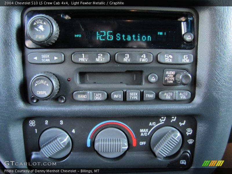 Light Pewter Metallic / Graphite 2004 Chevrolet S10 LS Crew Cab 4x4