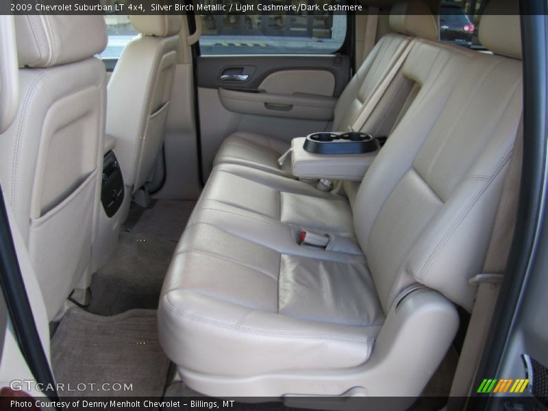 Silver Birch Metallic / Light Cashmere/Dark Cashmere 2009 Chevrolet Suburban LT 4x4