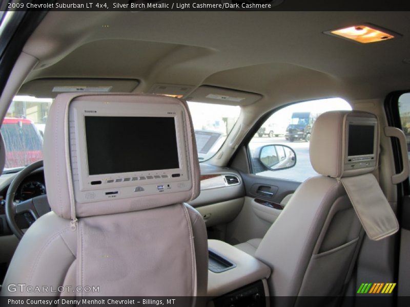 Silver Birch Metallic / Light Cashmere/Dark Cashmere 2009 Chevrolet Suburban LT 4x4