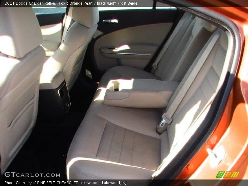 Toxic Orange Pearl / Black/Light Frost Beige 2011 Dodge Charger Rallye