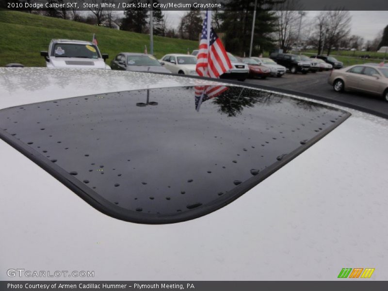 Stone White / Dark Slate Gray/Medium Graystone 2010 Dodge Caliber SXT