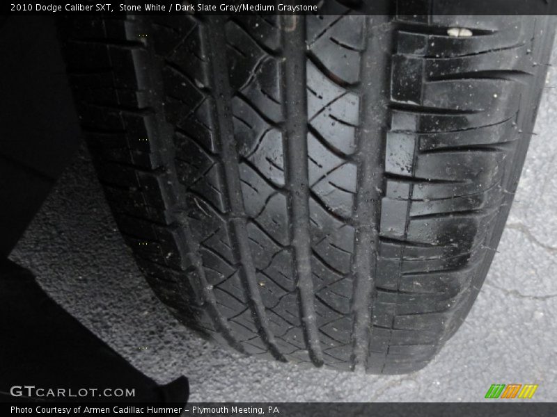 Stone White / Dark Slate Gray/Medium Graystone 2010 Dodge Caliber SXT