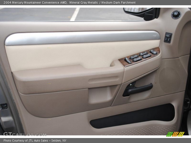 Mineral Gray Metallic / Medium Dark Parchment 2004 Mercury Mountaineer Convenience AWD