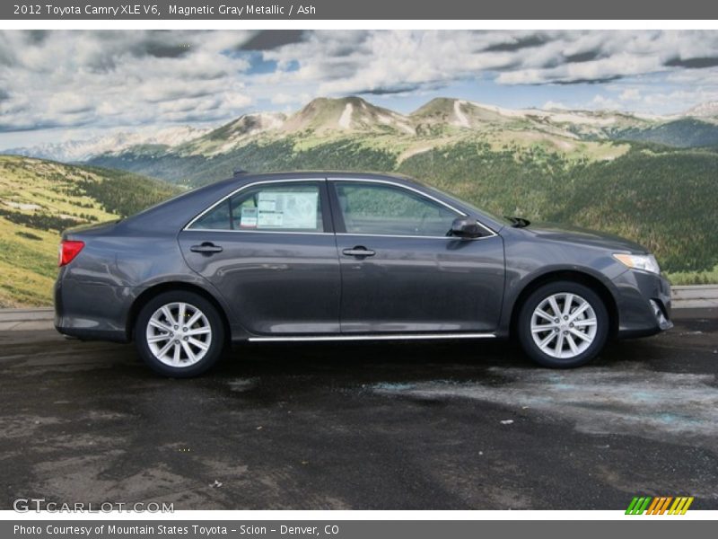 Magnetic Gray Metallic / Ash 2012 Toyota Camry XLE V6