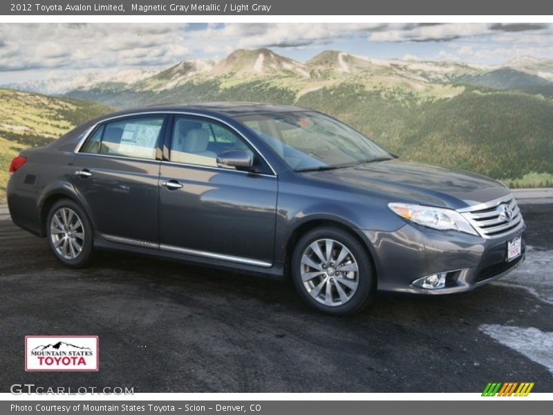 Magnetic Gray Metallic / Light Gray 2012 Toyota Avalon Limited