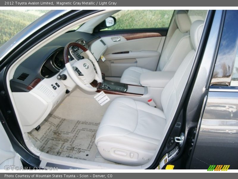 Magnetic Gray Metallic / Light Gray 2012 Toyota Avalon Limited