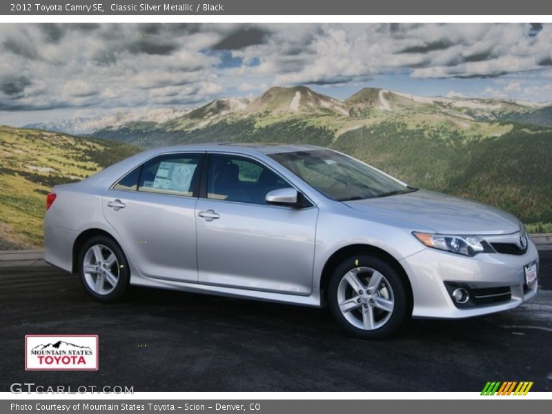 Classic Silver Metallic / Black 2012 Toyota Camry SE