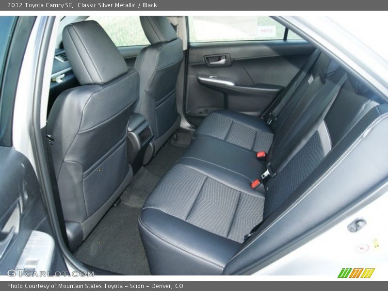 Classic Silver Metallic / Black 2012 Toyota Camry SE