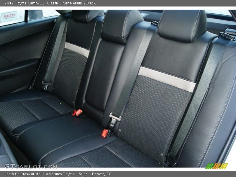Classic Silver Metallic / Black 2012 Toyota Camry SE