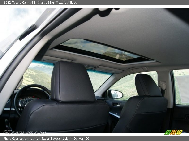 Classic Silver Metallic / Black 2012 Toyota Camry SE
