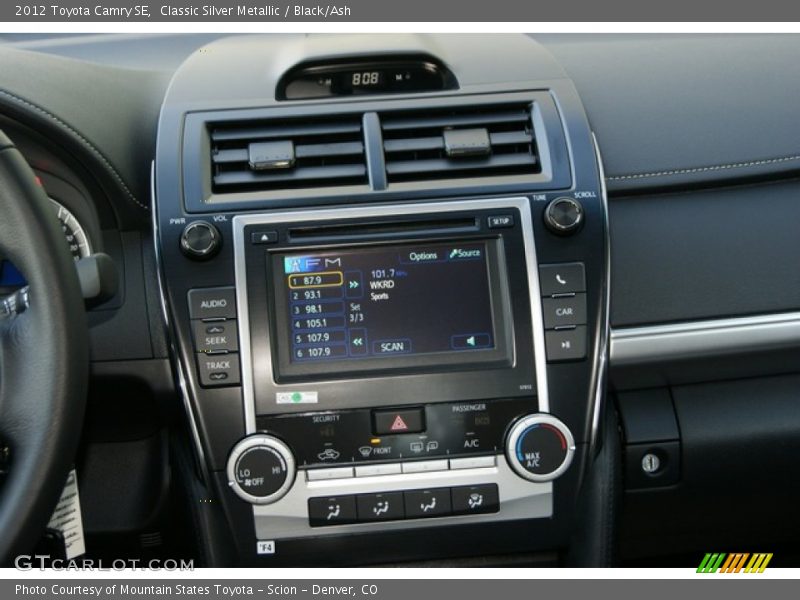 Classic Silver Metallic / Black/Ash 2012 Toyota Camry SE