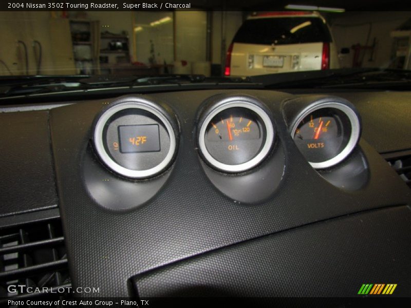 Super Black / Charcoal 2004 Nissan 350Z Touring Roadster