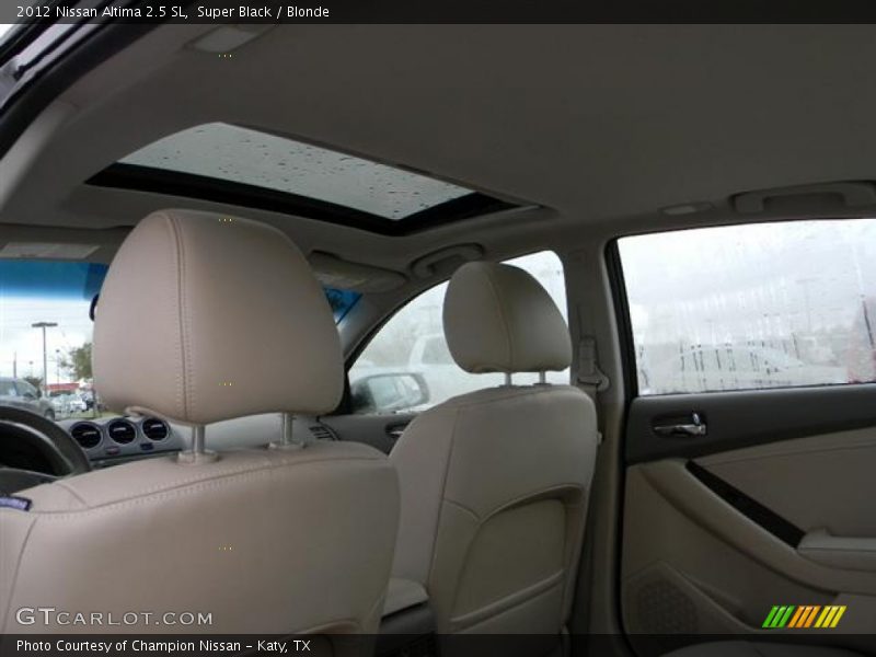 Super Black / Blonde 2012 Nissan Altima 2.5 SL