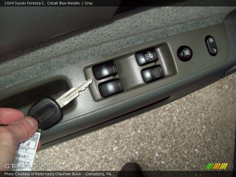 Cobalt Blue Metallic / Gray 2004 Suzuki Forenza S