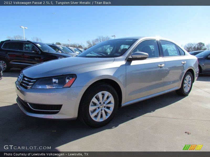 Tungsten Silver Metallic / Titan Black 2012 Volkswagen Passat 2.5L S
