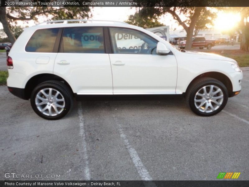 Campanella White / Anthracite 2010 Volkswagen Touareg TDI 4XMotion