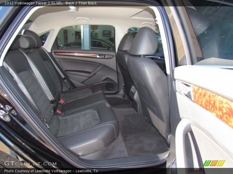  2012 Passat 2.5L SEL Titan Black Interior