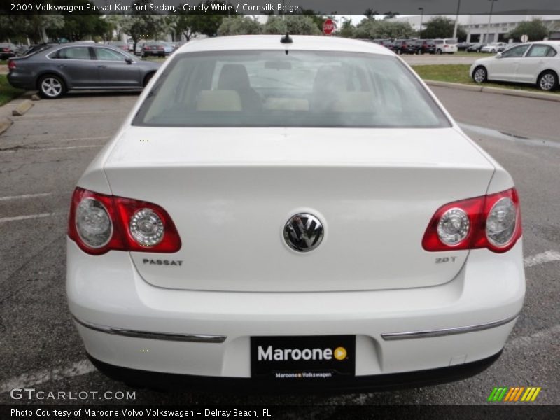 Candy White / Cornsilk Beige 2009 Volkswagen Passat Komfort Sedan