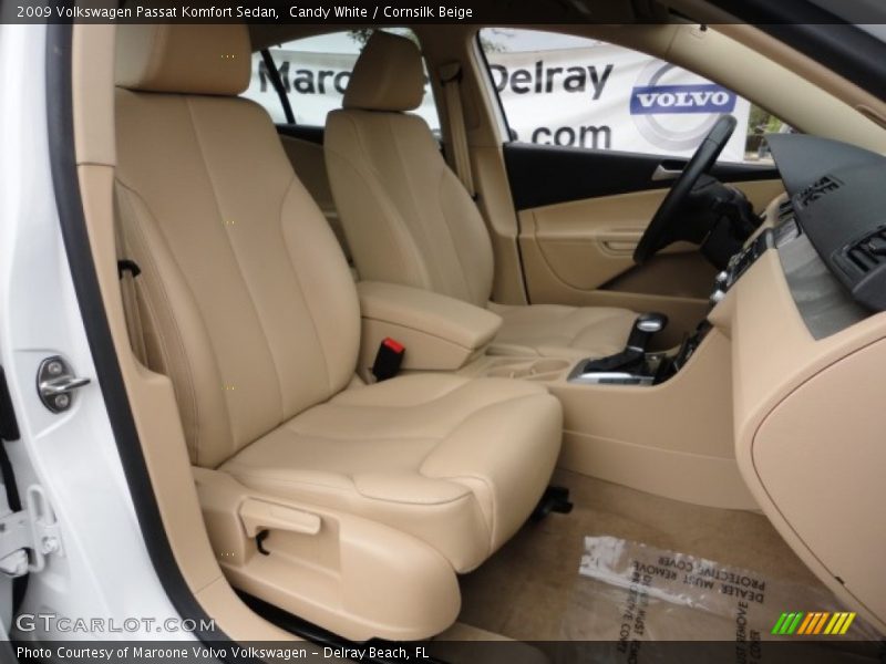 Candy White / Cornsilk Beige 2009 Volkswagen Passat Komfort Sedan