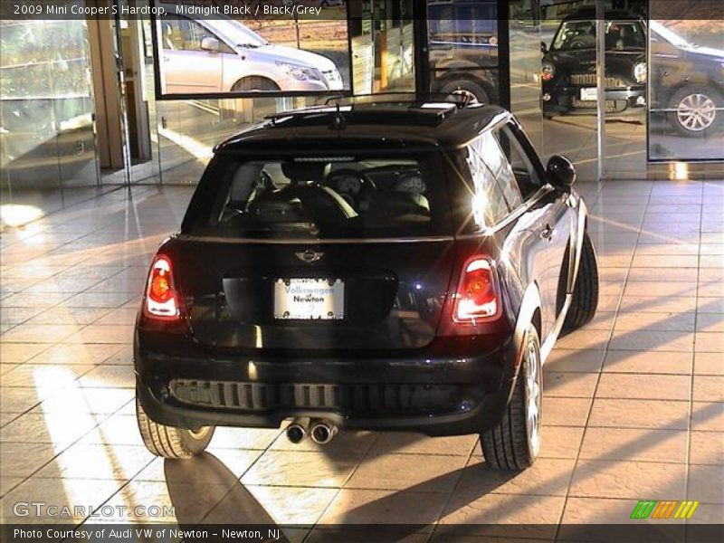 Midnight Black / Black/Grey 2009 Mini Cooper S Hardtop
