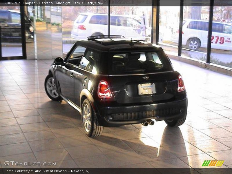 Midnight Black / Black/Grey 2009 Mini Cooper S Hardtop