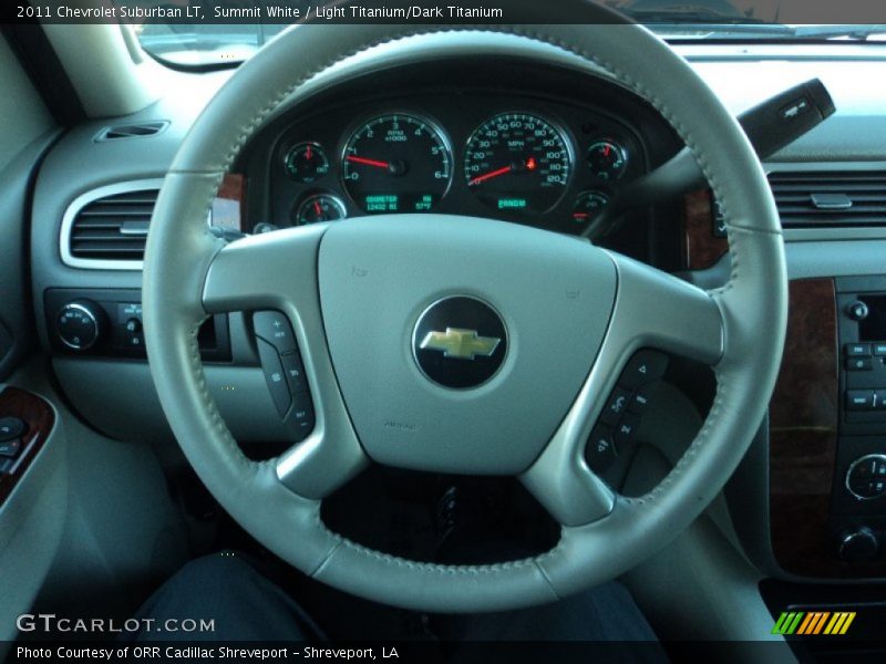 Summit White / Light Titanium/Dark Titanium 2011 Chevrolet Suburban LT