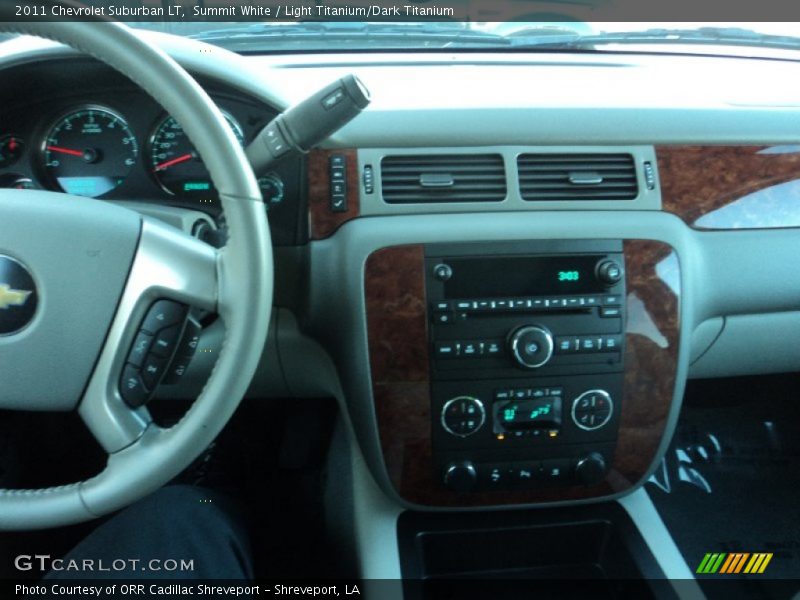 Summit White / Light Titanium/Dark Titanium 2011 Chevrolet Suburban LT